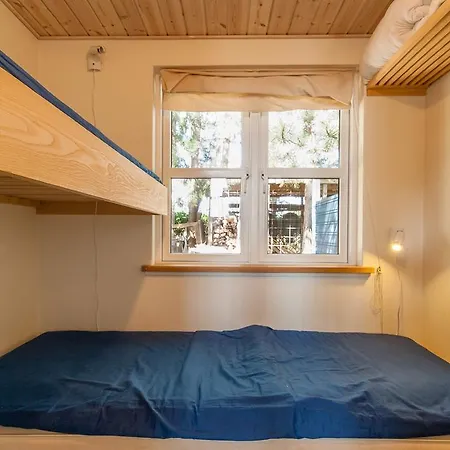 Oster Strand Holiday House